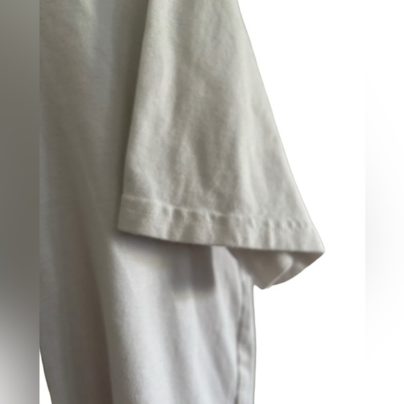 Champion Vintage Graphic T-Shirt Size Large Sewn In Neck Tag Clean Short Sleeve - Picture 3 of 8